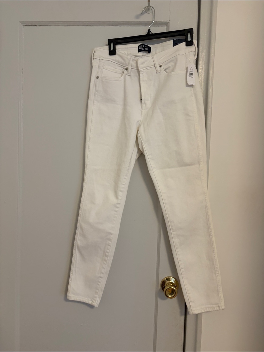 GAP White Slim Tapered Jeans